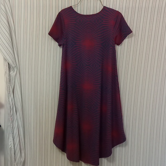LuLaRoe Hi-Lo Short Sleeve Dress - Picture 5 of 5